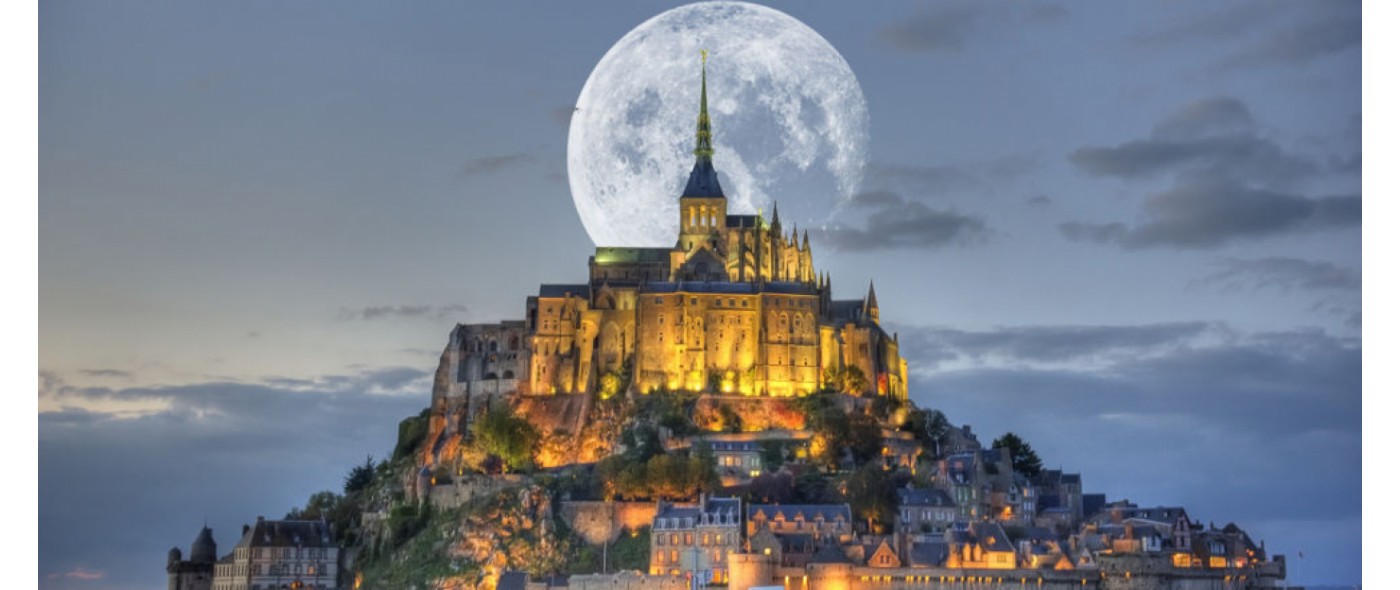 mont-st-michel-et-lune-best-cab-1446154661-1565014363